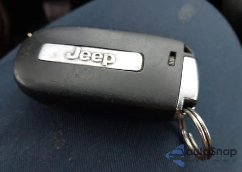 2015 Jeep Cherokee Latitude from USA, damaged, VIN 1C4PJLCS6FW670667